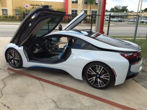 Radar on BMW i8