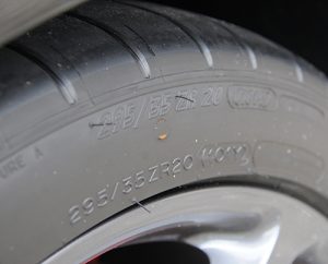 Tire size ferrari