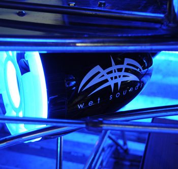 airboat-wetsounds-speaker-sm